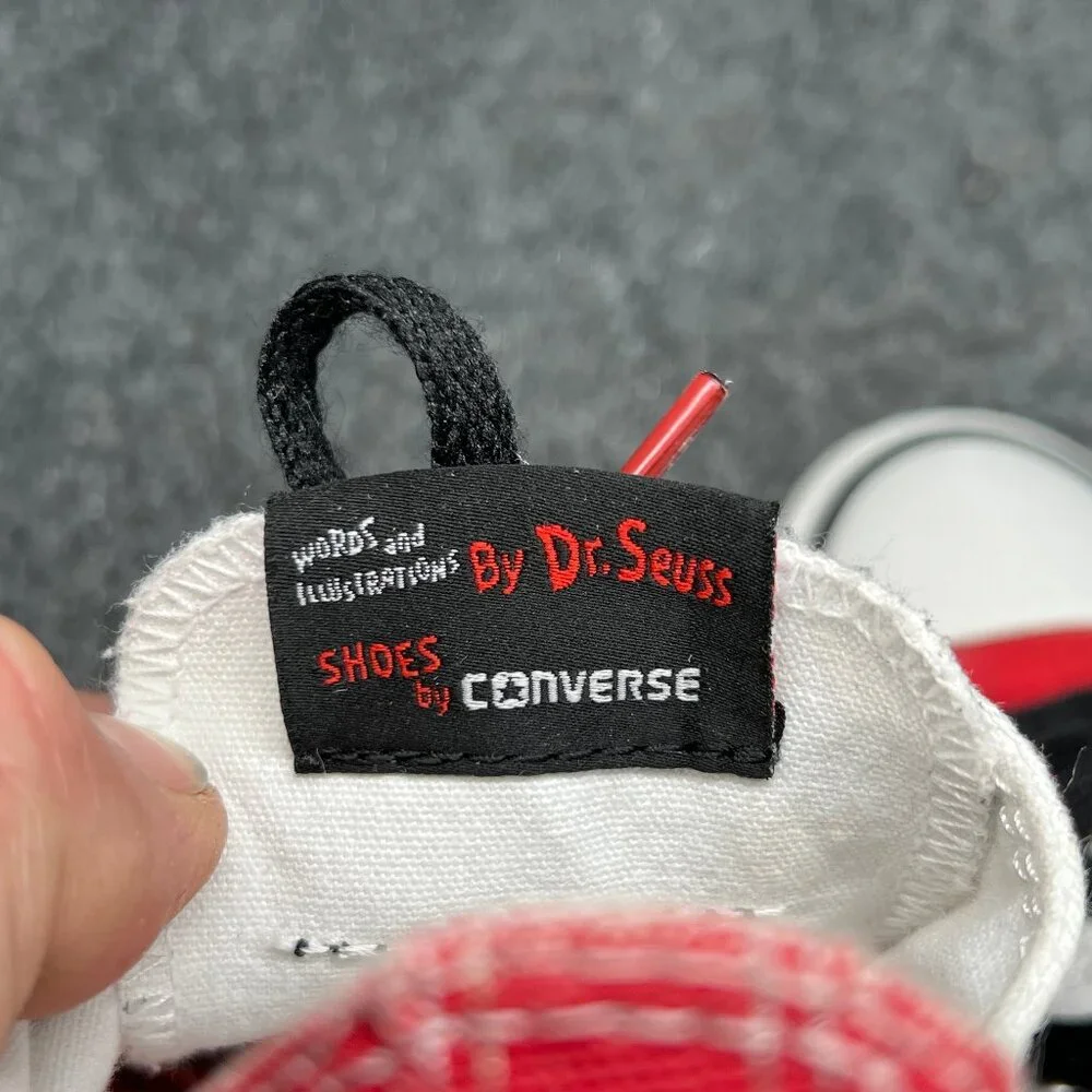 Converse dr seuss